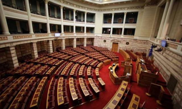 Ένταση στη Βουλή για τις δηλώσεις Φίλη περί γενοκτονίας
