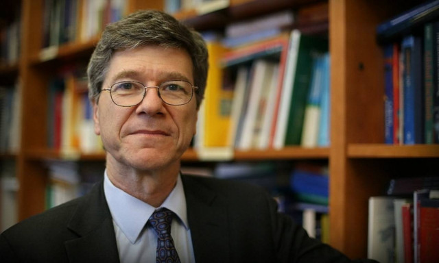 Τζέφρεϊ Σαξ: Η Ελλάδα χρειάζεται βαθιές μεταρρυθμίσεις με αντάλλαγμα την αναδιάρθρωση του χρέους