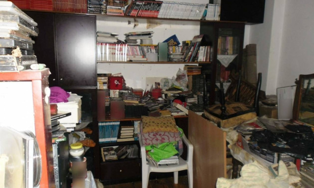 Θεσσαλονίκη: 60χρονος ζούσε «παρέα» με πέντε τόνους σκουπιδιών (photos)