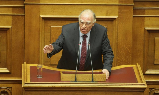 Να ζητήσει «συγγνώμη» κάλεσε τον Νίκο Φίλη ο Βασίλης Λεβέντης