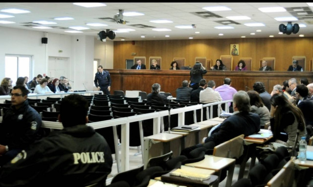 Διεκόπη η δίκη της Χρυσής Αυγής