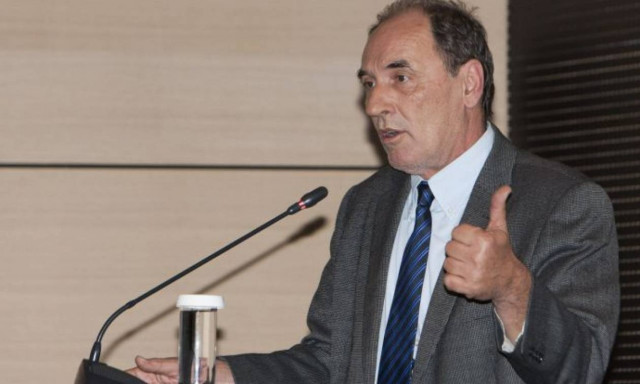 Σταθάκης: Στόχος η αναδιάρθρωση του υπερδανεισμού των επιχειρήσεων