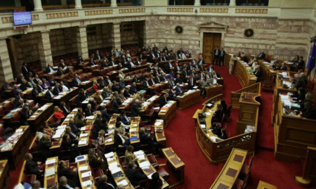 Με... διαρροές υπερψηφίστηκε το πολυνομοσχέδιο