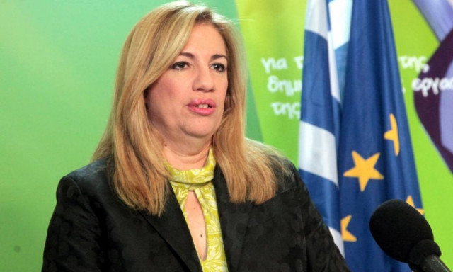 Γεννηματά: Η κυβέρνηση με την ουρά στα σκέλια εφαρμόζει τα πιο αντιλαϊκά μέτρα