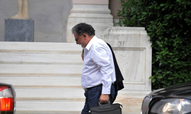 Πανούσης: Πολιτικοί που έχουν σχέση με τρομοκράτες θέλουν να με εξοντώσουν!