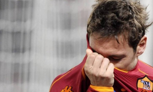 Αδιανόητο: Οπαδός της Ρόμα ήθελε να απαγάγει το παιδί του Τότι