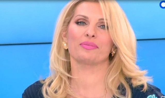 Το κλάμα του μωρού που ακούστηκε και πρόδωσε τι έκανε η Μενεγάκη στο διάλειμμα