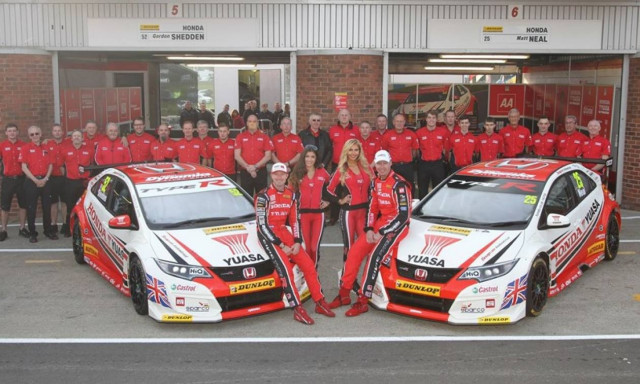 Honda: Η ομάδα Yuasa Racing πρωταθλήτρια του B.T.C.C.