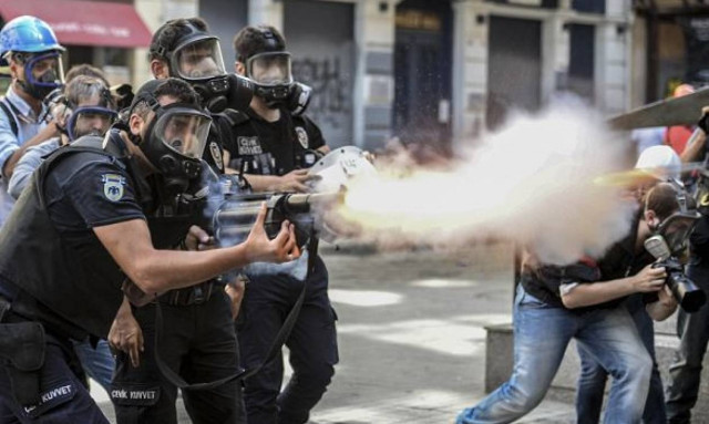 Η Κομισιόν βγάζει «λάδι» την Τουρκία στη νέα της έκθεση