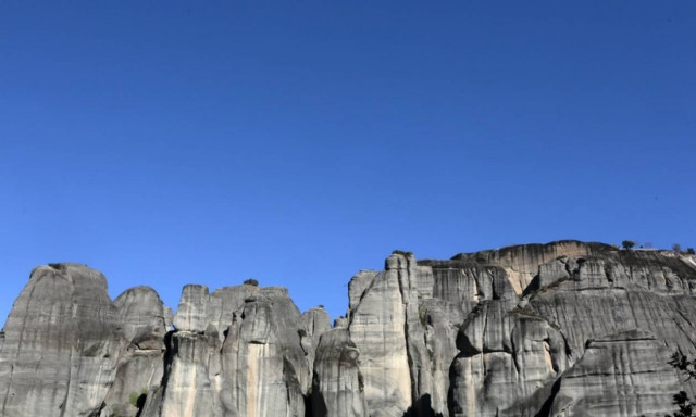 Με λιακάδα και «ανοιξιάτικες» θερμοκρασίες ο καιρός της Τετάρτης (pics)