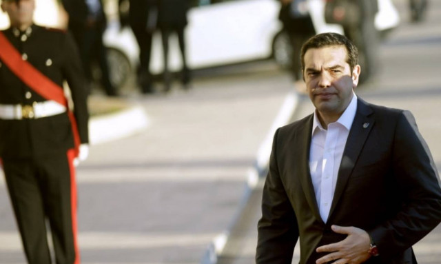 Με αιχμή το ταξίδι Τσίπρα στην Τουρκία στη Σύνοδο για το προσφυγικό η Ελλάδα