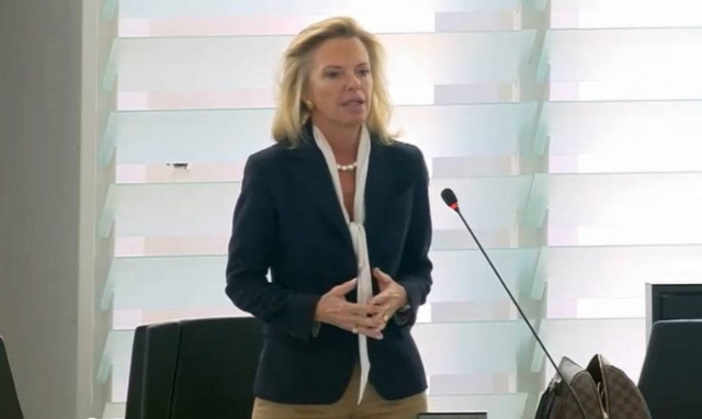 Βόζενμπεργκ στο Twitter: ΣΥΡΙΖΑ κυβερνά, ΣΥΡΙΖΑ απεργεί!