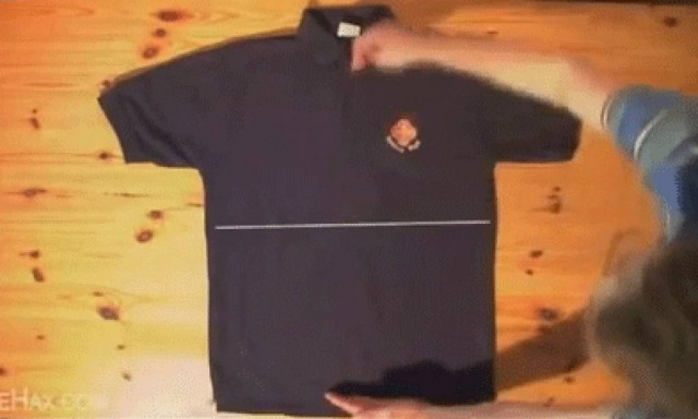 Δείτε πως θα διπλώσετε μια μπλούζα σε 3 δευτερόλεπτα (video)