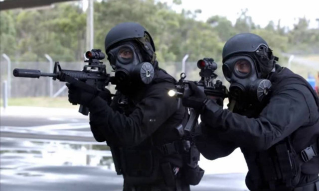 Επίθεση Παρίσι: Βρετανοί κομμάντος στην φυλάξη στόχων στο Ηνωμένο Βασίλειο