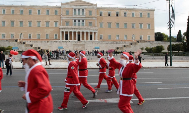 Το 2ο Athens Santa Run μας  περιμένει και φέτος! - Ο πιο εορταστικός αγώνας της χρονιάς