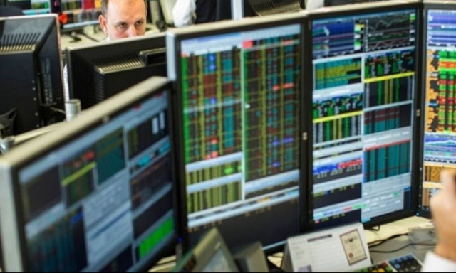 Πιέσεις στις αγορές της Ευρώπης μετά την επίθεση στη Γαλλία