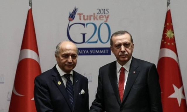 Φαμπιούς: Το Ισλαμικό Κράτος στοχοθέτησε τη Γαλλία για τις αξίες της