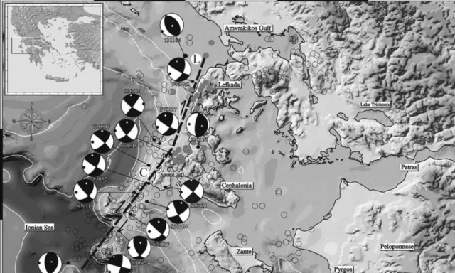 Σεισμός Λευκάδα - Μαρτυρία στο Newsbomb: Πεταχτήκαμε όλοι έξω!