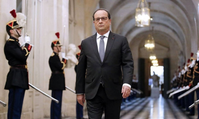 Ο Ολάντ ζητά αυστηρούς συνοριακούς ελέγχους και αναμόρφωση της Ευρώπης