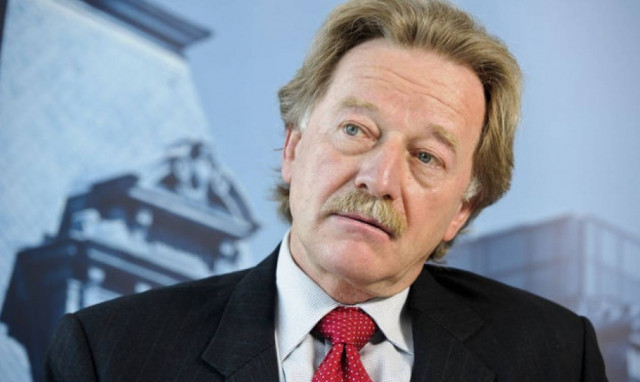 Υβ Μερς (ΕΚΤ):  Δεν δικαιολογείται  η καταστροφολογία μετά τις επιθέσεις στο Παρίσι