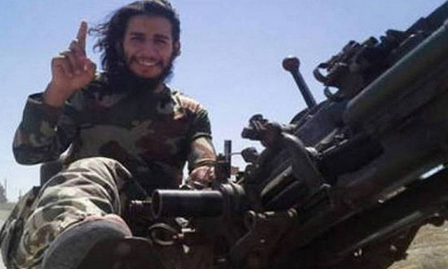 Θρίλερ με το θάνατο του «εγκεφάλου» των επιθέσεων στο Παρίσι (videos+photos)