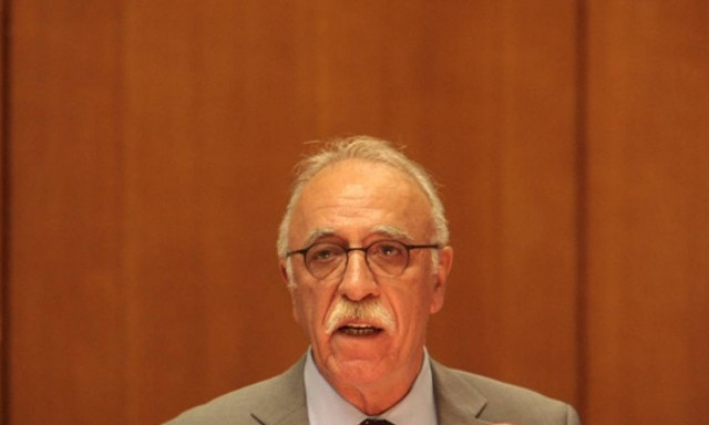 Βίτσας: Κανένα σπίτι - χωρίς πισίνα - στα χέρια τραπεζίτη