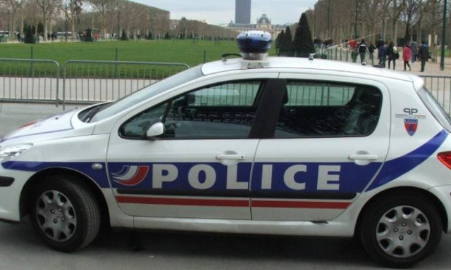 Γαλλία: «Καλός Σαμαρείτης» παρέλαβε αστυνομικό που έκανε ωτοστόπ και... συνελήφθη