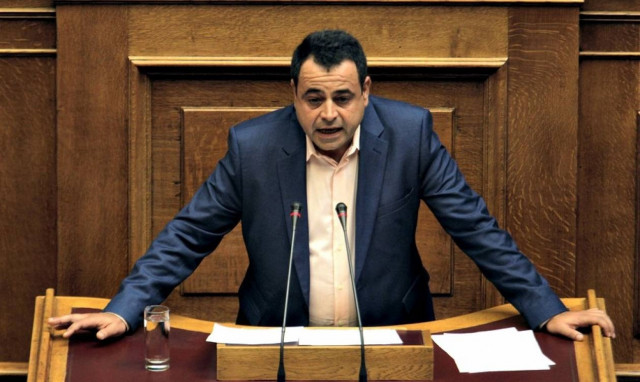 Όταν η κυβέρνηση εξισώνει τα σπίτια με τις βίλες...