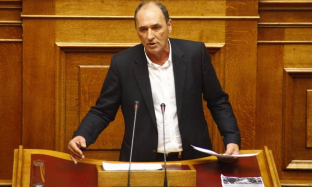 Σταθάκης: Οι ρυθμίσεις  προστατεύουν περισσότερο από το 80% των ελληνικών νοικοκυριών