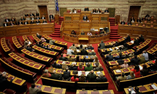 Υπάρχουν ακόμα πατριώτες βουλευτές σε αυτή την κυβέρνηση;