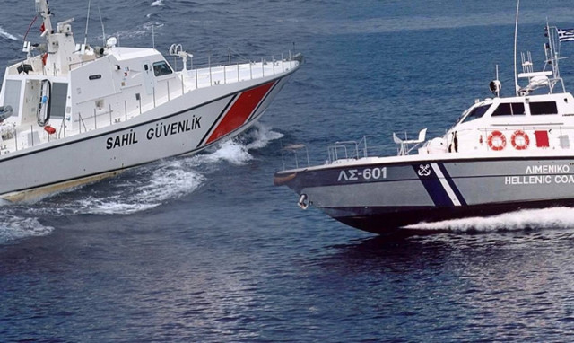 Οι Τούρκοι μας κατηγορούν για βύθιση πλοιαρίου με πρόσφυγες