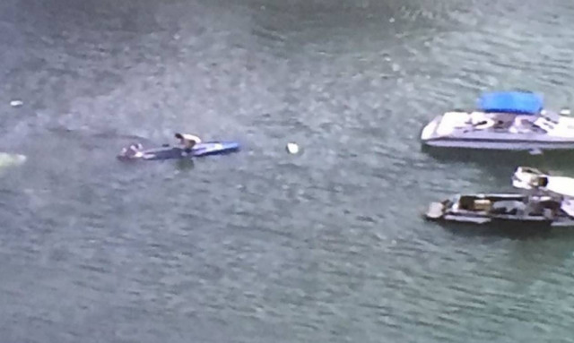 ΗΠΑ: Συντριβή αεροπλάνου σε λίμνη του Ορλάντο (photos)