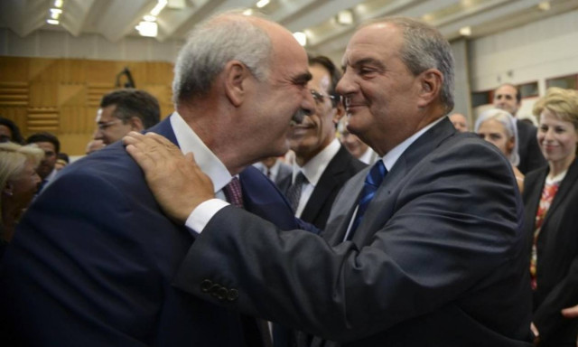 Εκλογές ΝΔ: Επαφές με Σαμαρά και Καραμανλή θα επιδιώξει ο Μεϊμαράκης