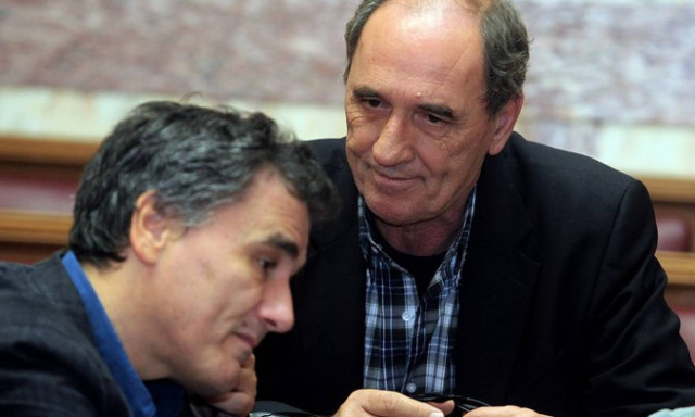 Τον άλλο χρόνο... η φορολογία των αγροτών, ενοίκια και ενσωμάτωση της έκτακτης εισφοράς