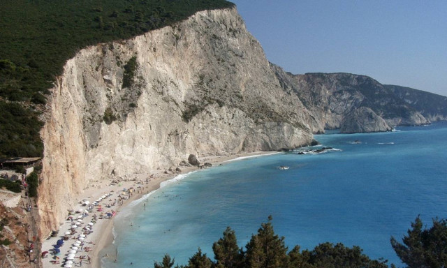 Έως το καλοκαίρι η φύση θα αποκαταστήσει Εγρεμνούς και Πόρτο Κατσίκι