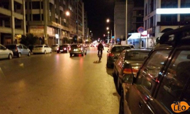 Οι φωτογραφίες που κάνουν θραύση στο Διαδίκτυο – Ποδηλάτης παίρνει το νόμο στα χέρια του