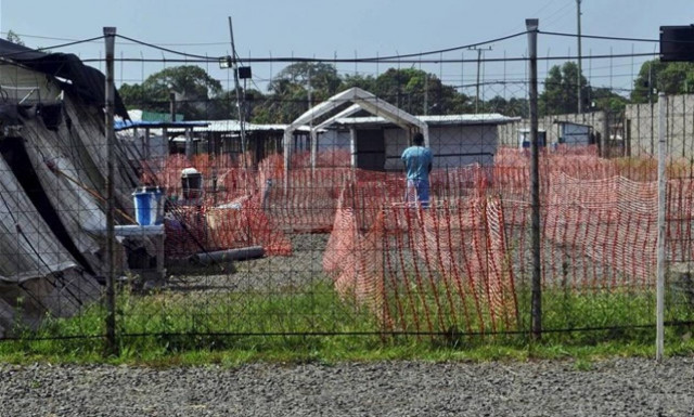 Λιβερία: Πέθανε ο 15χρονος που είχε μολυνθεί από τον ιό Έμπολα