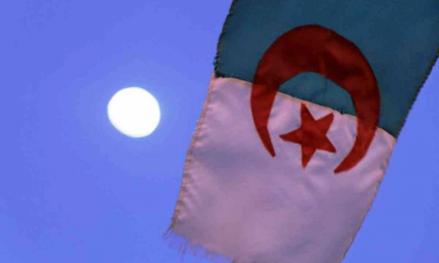 Αλγερία: Νεκροί 18 μετανάστες μετά από πυρκαγιά σε καταυλισμό