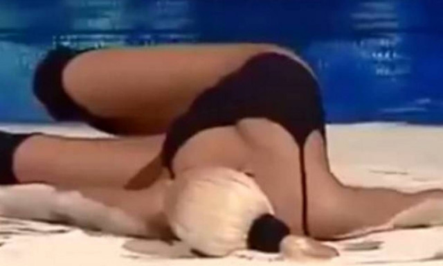 «Καυτή» χορεύτρια του «Έχεις Ταλέντο» αφήνει... χώμα κοινό και κριτές! (video)