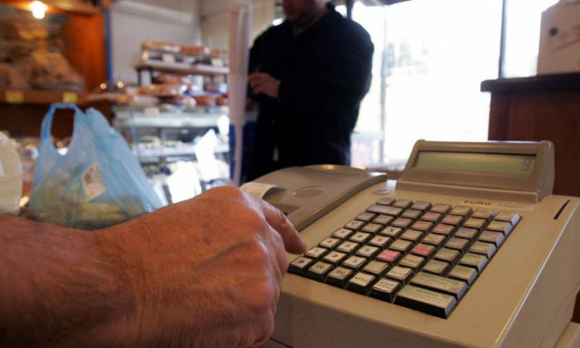 Χτυπούν τη φοροαποφυγή με ...φοροδιαφυγή!