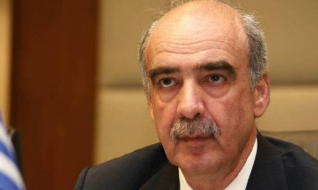 Βουλή: Άγριος καυγάς Μεϊμαράκη με στενό συνεργάτη του Σαμαρά!