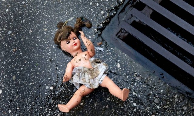 ΣΟΚ – Ασελγούσε σε 9χρονη βιντεοσκοπώντας τις «αρρωστημένες» πράξεις του!