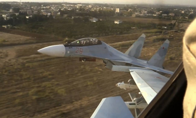 Ανελέητο το «σφυροκόπημα» της Ρωσίας στη Συρία – Σε θέση μάχης S-400 (video)