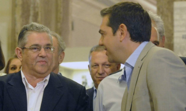 Συμβούλιο Πολιτικών Αρχηγών: Αρνητικός ο Κουτσούμπας