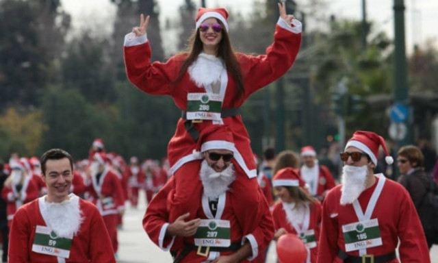 Με Αϊ Βασίληδες θα πλημμυρίσουν οι δρόμοι της Αθήνας