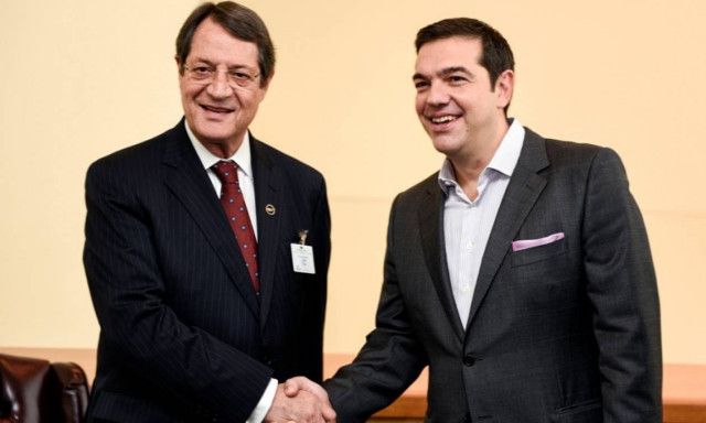 Τηλεφωνική επικοινωνία Αναστασιάδη - Τσίπρα