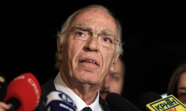Λεβέντης: Συμβούλιο πολιτικών αρχηγών, όπως λέμε τα ζώα μου αργά