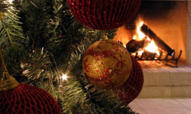Δώρο Χριστουγέννων: Πότε θα δοθεί, πώς υπολογίζεται και ποίοι το δικαιούνται