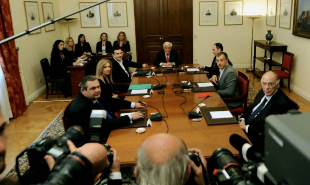 Βρέθηκε ο... νέος Κουβέλης: Ο Τσίπρας «φλερτάρει» με τον Λεβέντη