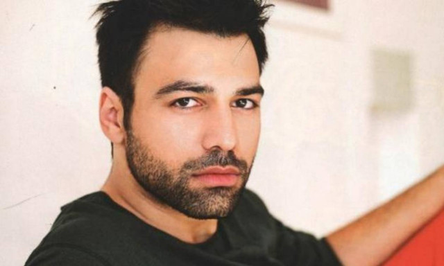 Δύσκολες ώρες για τον Ανδρέα Γεωργίου – Πέθανε ο παππούς του – Το συγκινητικό μήνυμα του ηθοποιού